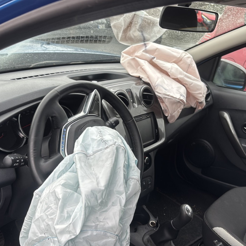 DACIA SANDERO 2 PHASE 2 0.9i - 12V TURBO TCE 90 Photo n°12