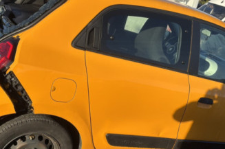 RENAULT TWINGO 3 PHASE 1 1.0i - 12V SCE 65