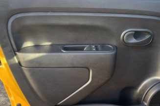 RENAULT TWINGO 3 PHASE 1 1.0i - 12V SCE 65