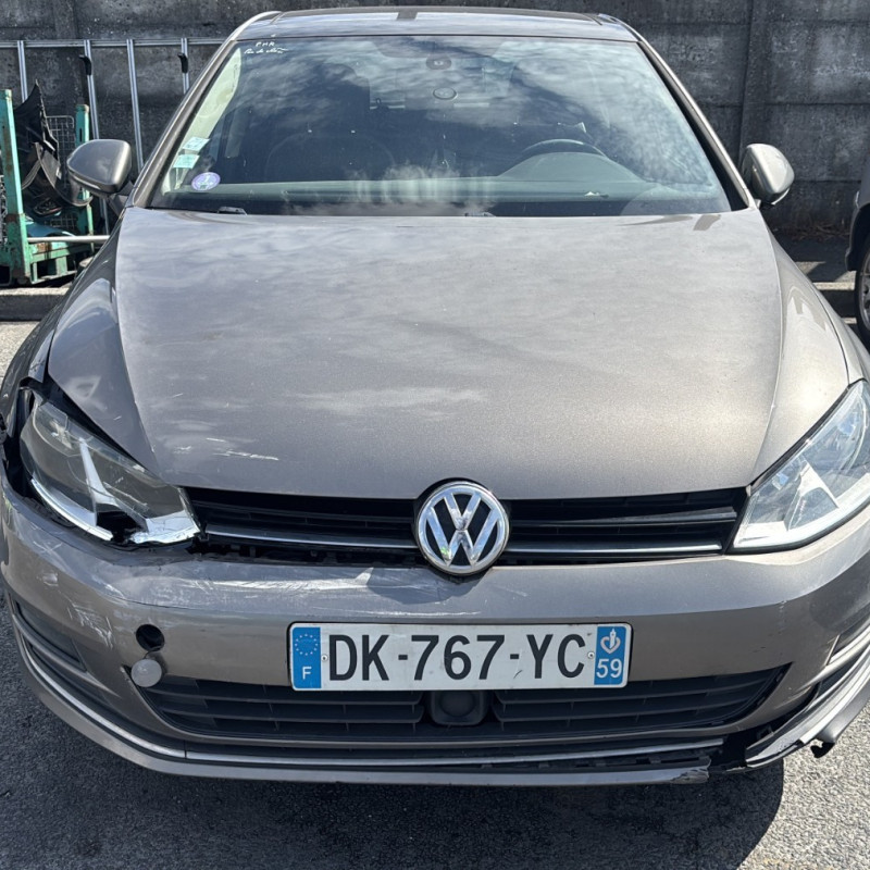 VOLKSWAGEN GOLF 7 PHASE 1 1.2 TSI - 16V TURBO Photo n°8
