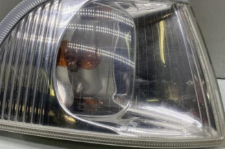 Optique avant secondaire droit (feux)(clignotant) VOLVO V 40 1 Photo n°1