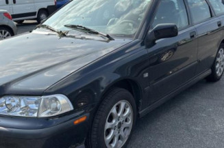 Optique avant secondaire droit (feux)(clignotant) VOLVO V 40 1