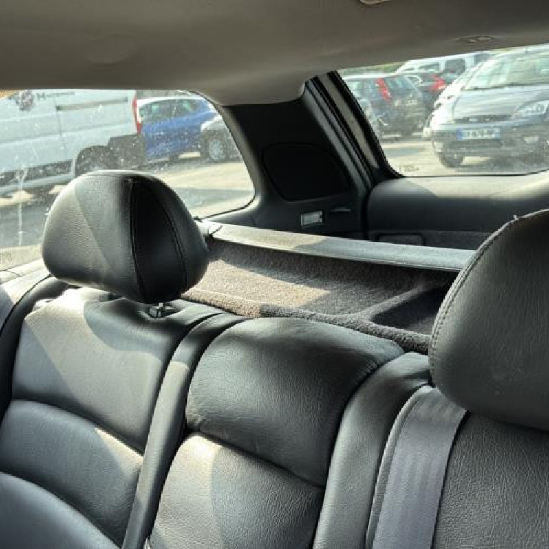 Optique avant secondaire droit (feux)(clignotant) VOLVO V 40 1 Photo n°15