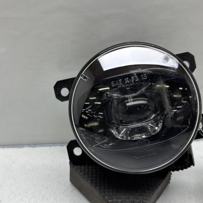 Anti brouillard gauche (feux) PEUGEOT 308 2 Photo n°1