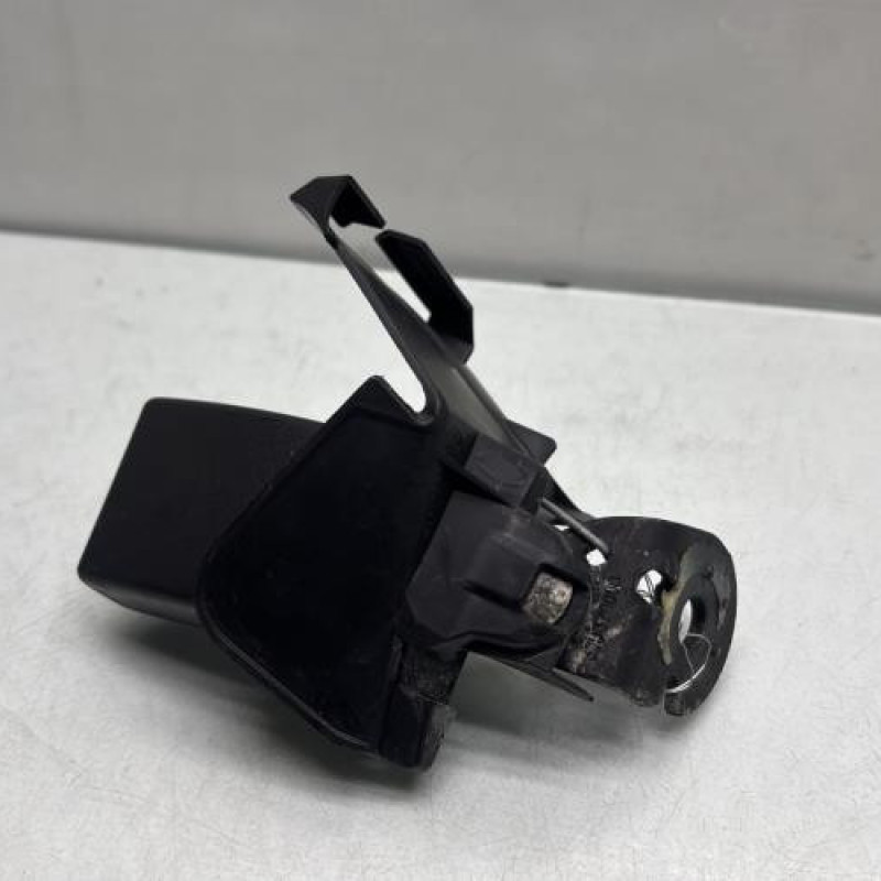 Attache ceinture arriere droit AUDI A6 3 Photo n°3