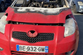 Anti brouillard gauche (feux) TOYOTA YARIS 2