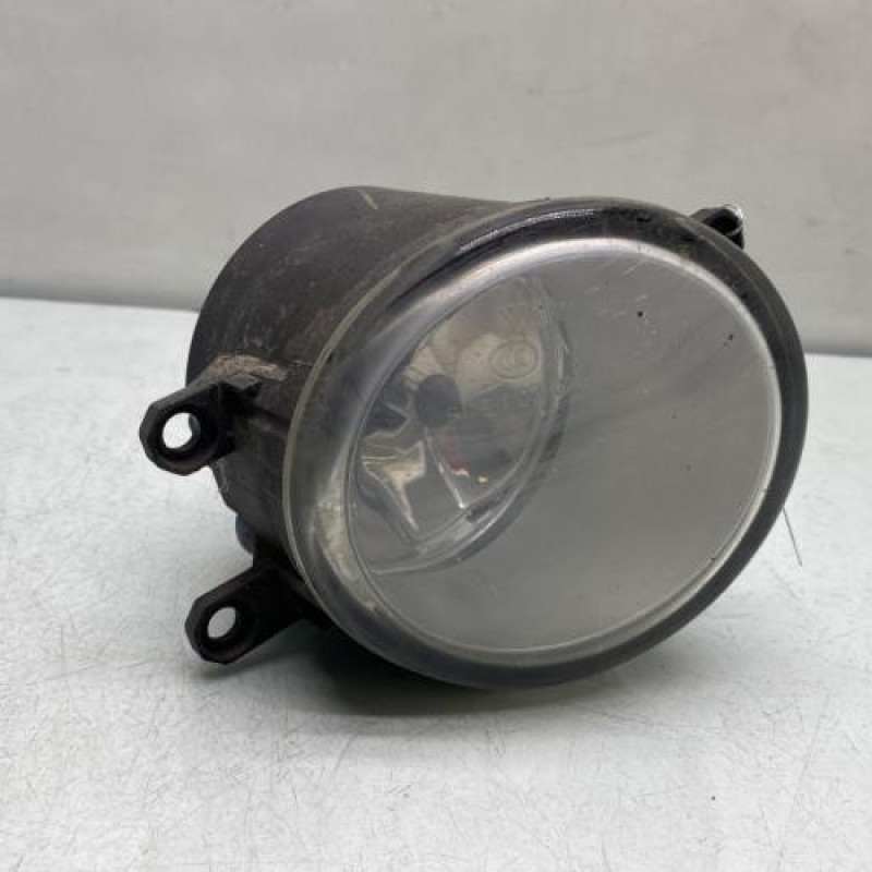 Anti brouillard droit (feux) TOYOTA AVENSIS 2 Photo n°1