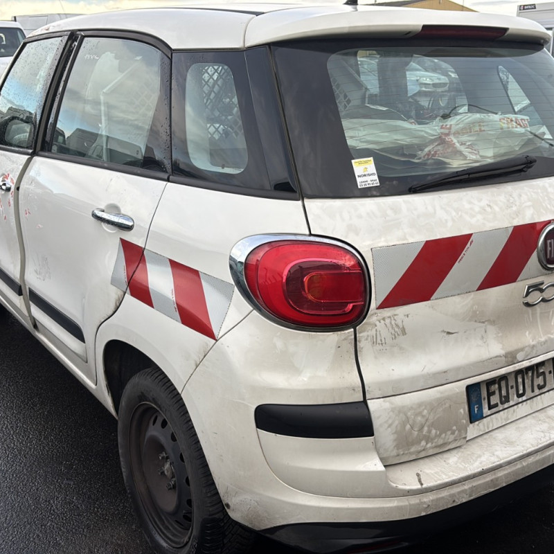 FIAT 500L LIVING PHASE 1 0.9i - 8V TURBO TWINAIR Photo n°4