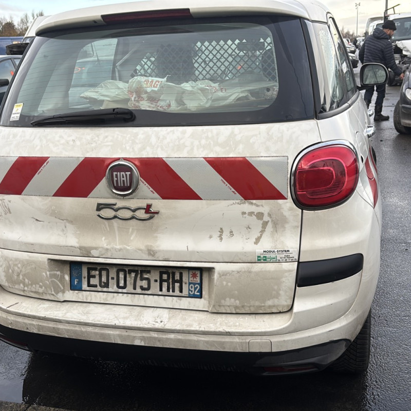 FIAT 500L LIVING PHASE 1 0.9i - 8V TURBO TWINAIR Photo n°5