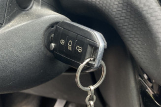 PEUGEOT 2008 1 PHASE 1 1.6 BLUE HDI - 8V TURBO