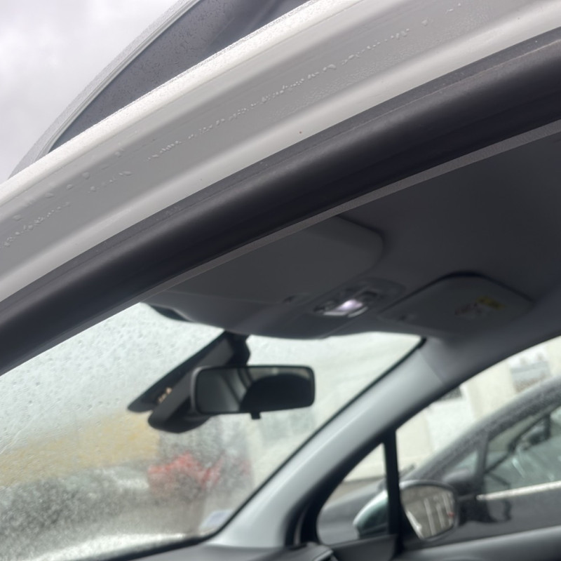 PEUGEOT 2008 1 PHASE 1 1.6 BLUE HDI - 8V TURBO Photo n°24