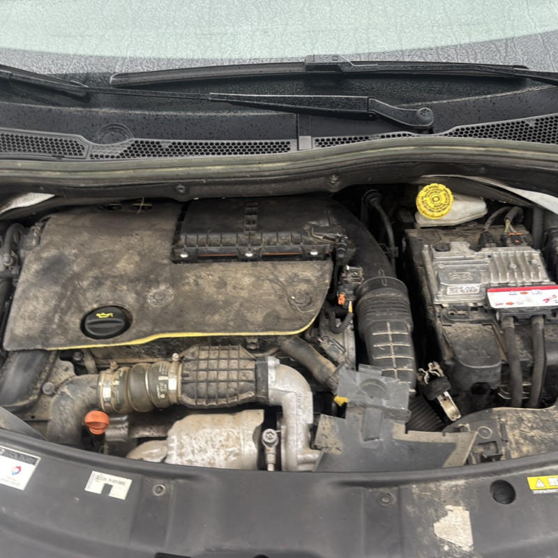 PEUGEOT 2008 1 PHASE 1 1.6 BLUE HDI - 8V TURBO Photo n°34