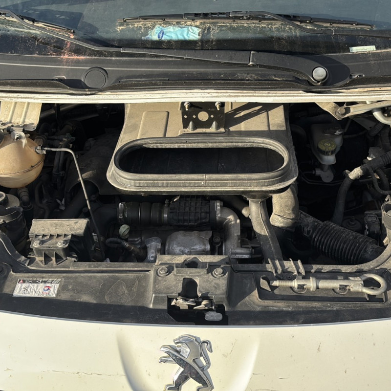 PEUGEOT EXPERT 2 1.6 BLUE HDI - 8V TURBO Photo n°22