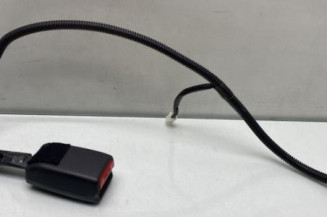 Attache ceinture avant droit TOYOTA AVENSIS 2 Photo n°1