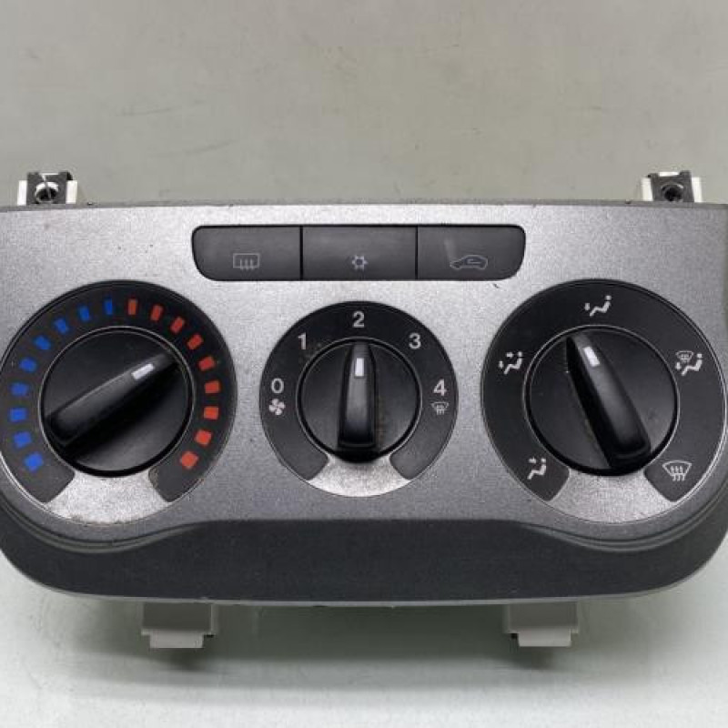 Commande chauffage FIAT GRANDE PUNTO Photo n°1