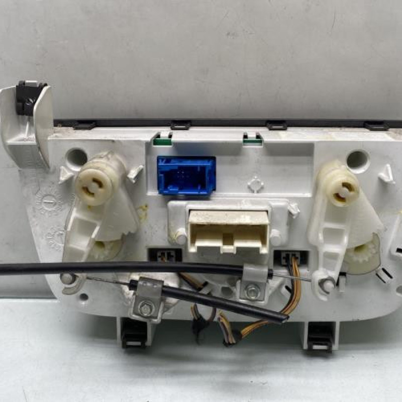 Commande chauffage FIAT GRANDE PUNTO Photo n°2