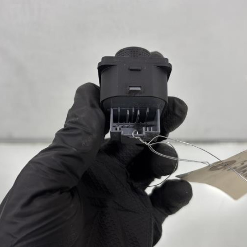 Commande retroviseurs VOLKSWAGEN TOURAN 3 Photo n°2