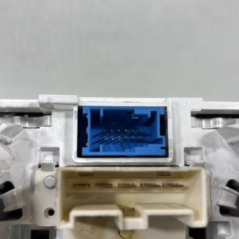 Commande chauffage OPEL CORSA D Photo n°4