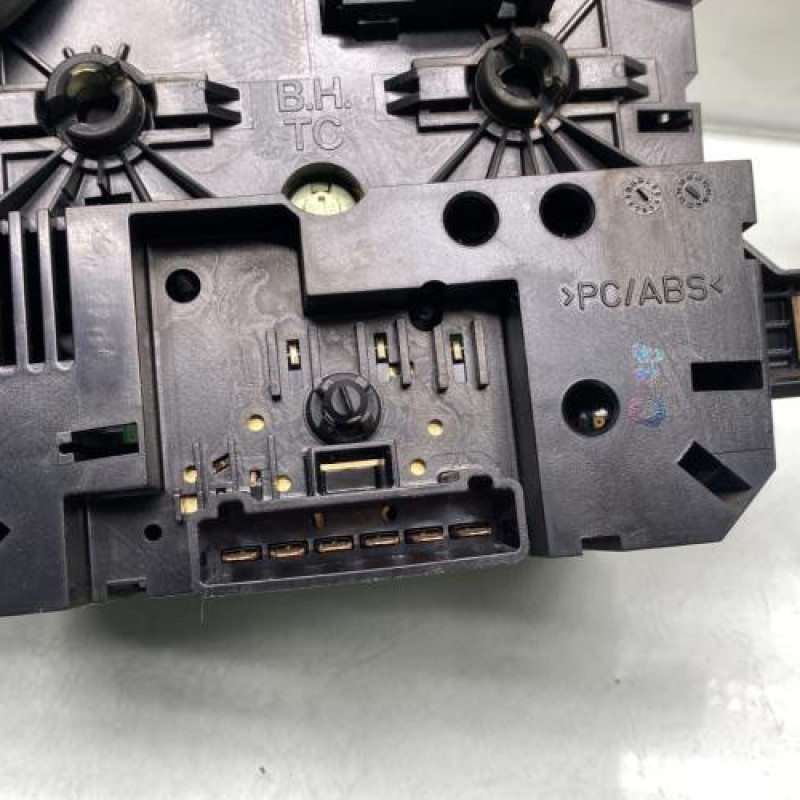 Commande chauffage MERCEDES VITO 639 Photo n°3