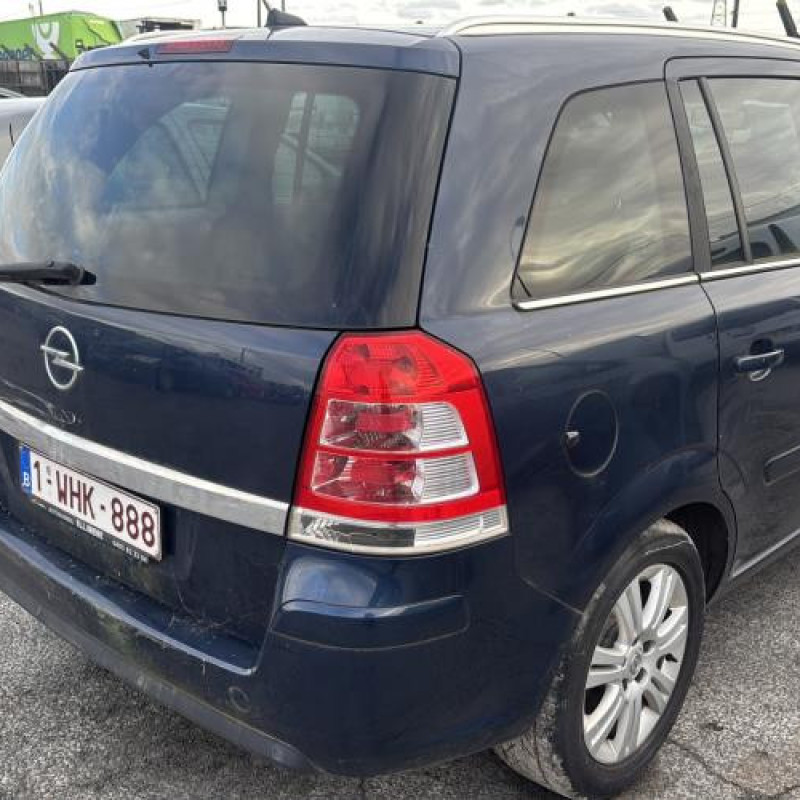 Cremaillere assistee OPEL ZAFIRA B Photo n°7