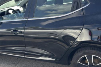 Condenseur de clim RENAULT CLIO 4