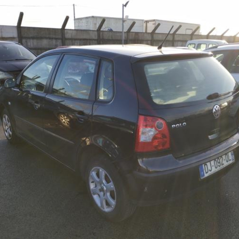 Aile avant gauche VOLKSWAGEN POLO 4 Photo n°8