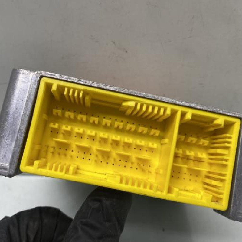 Boitier air bag MERCEDES VITO 639 Photo n°3