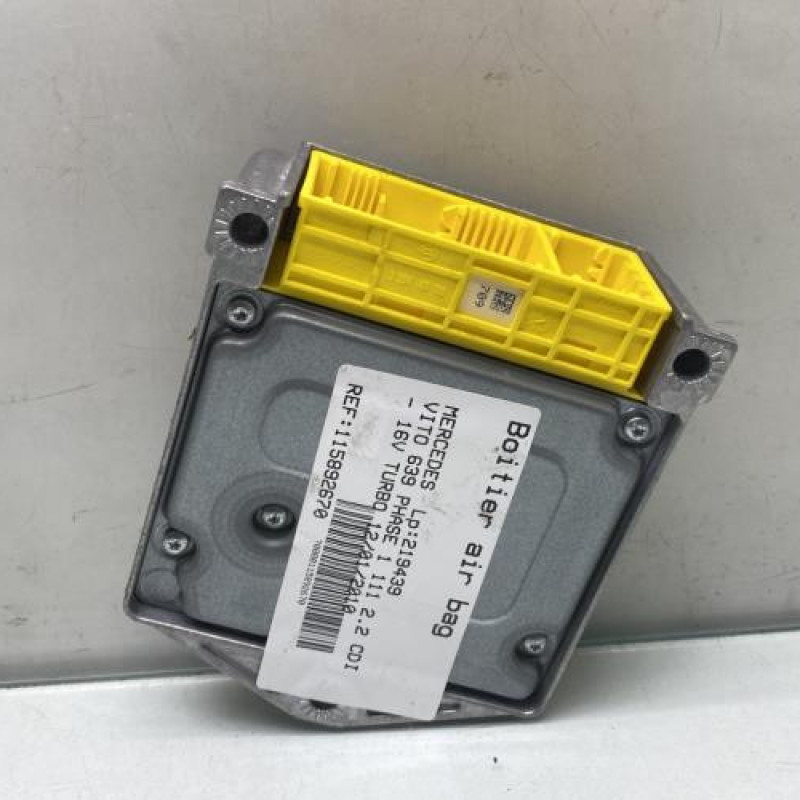 Boitier air bag MERCEDES VITO 639 Photo n°4