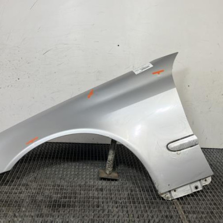 Aile avant gauche MERCEDES CLASSE C 203 COUPE SPORT Photo n°1