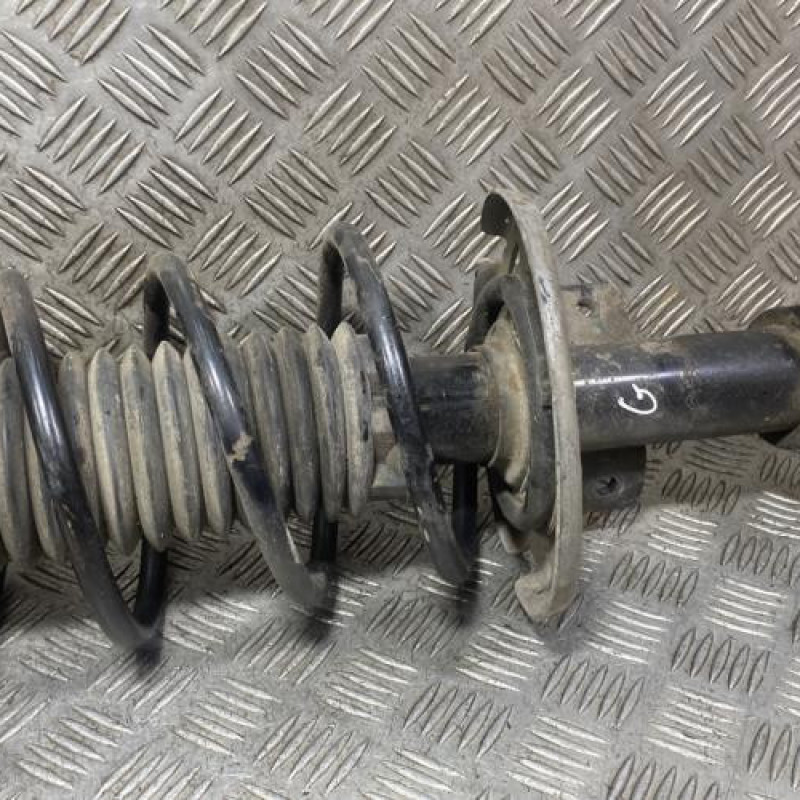 Amortisseur avant gauche PEUGEOT 308 2 Photo n°1