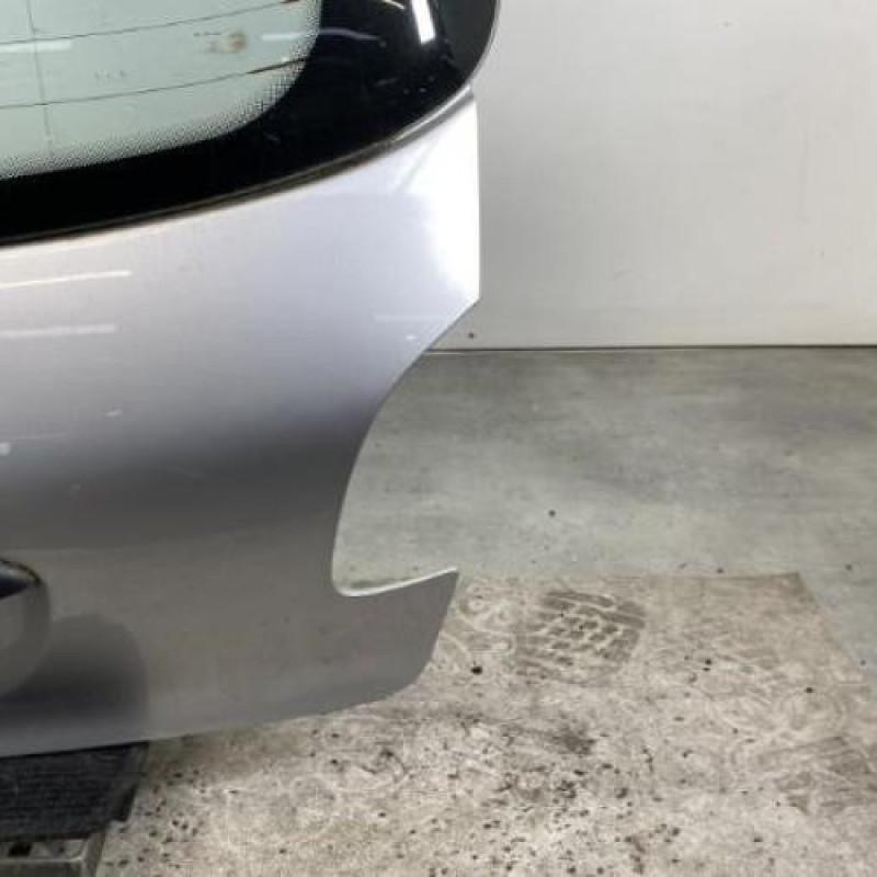 Malle/Hayon arriere PEUGEOT 206 Photo n°9