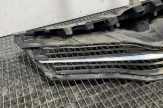 Calandre TOYOTA YARIS 3