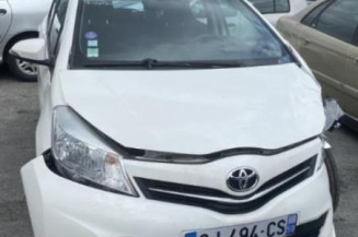 Calandre TOYOTA YARIS 3