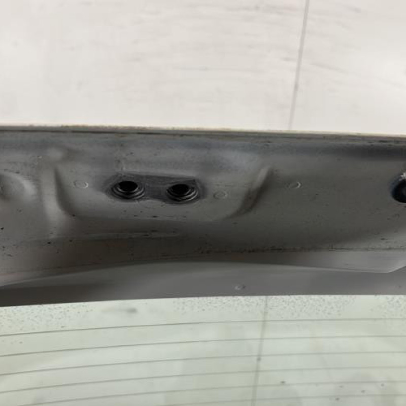 Malle/Hayon arriere TOYOTA YARIS 3 Photo n°6