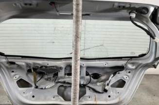 Malle/Hayon arriere TOYOTA YARIS 3