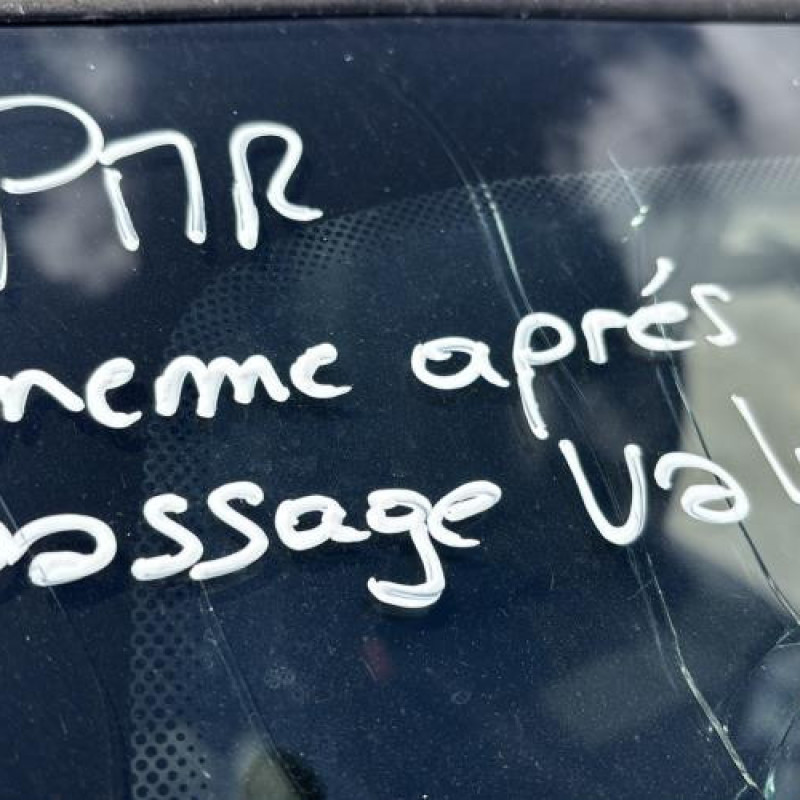 Ceinture avant gauche RENAULT TWINGO 2 Photo n°17