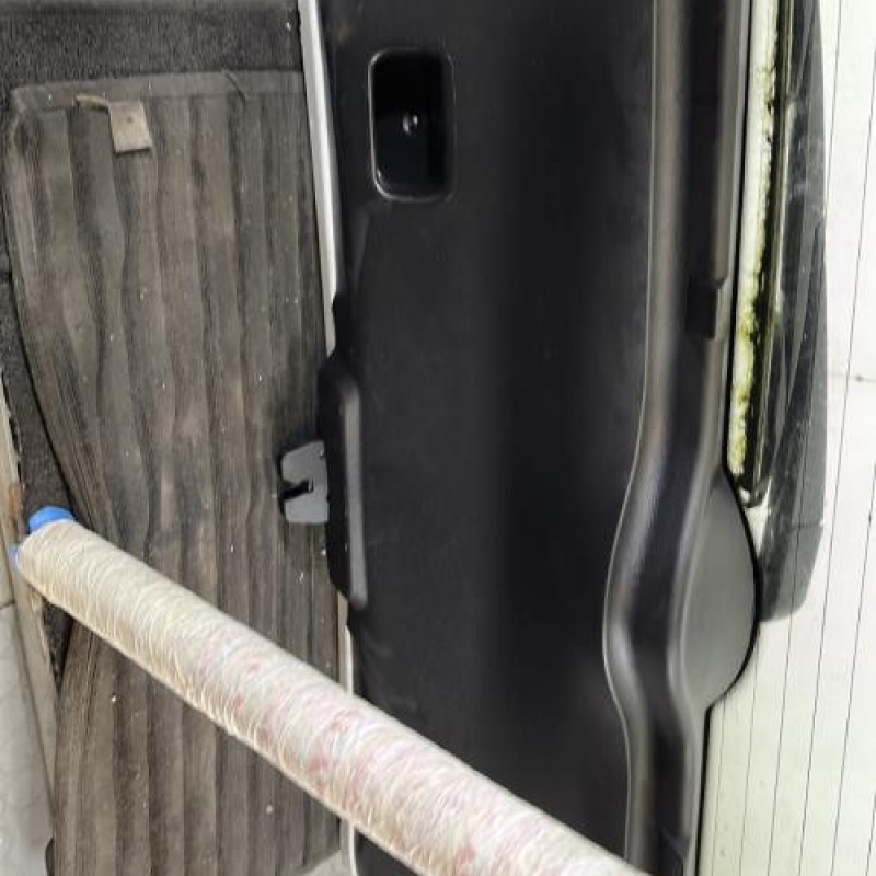 Malle/Hayon arriere PEUGEOT 307 Photo n°10