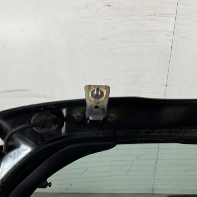 Malle/Hayon arriere PEUGEOT 208 1 Photo n°7