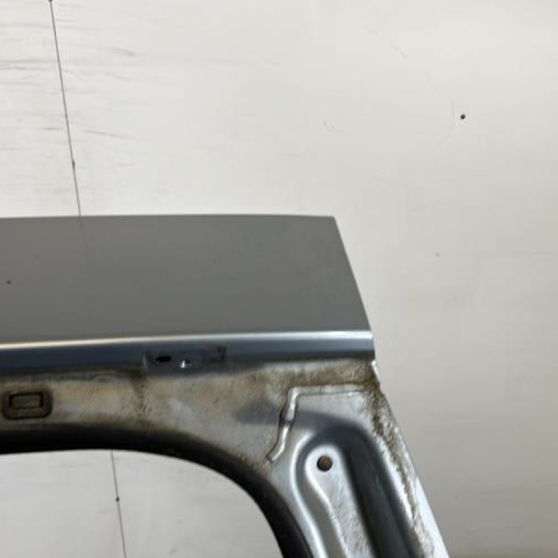 Malle/Hayon arriere PEUGEOT 207 Photo n°4