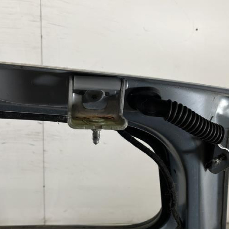 Malle/Hayon arriere PEUGEOT 207 Photo n°7