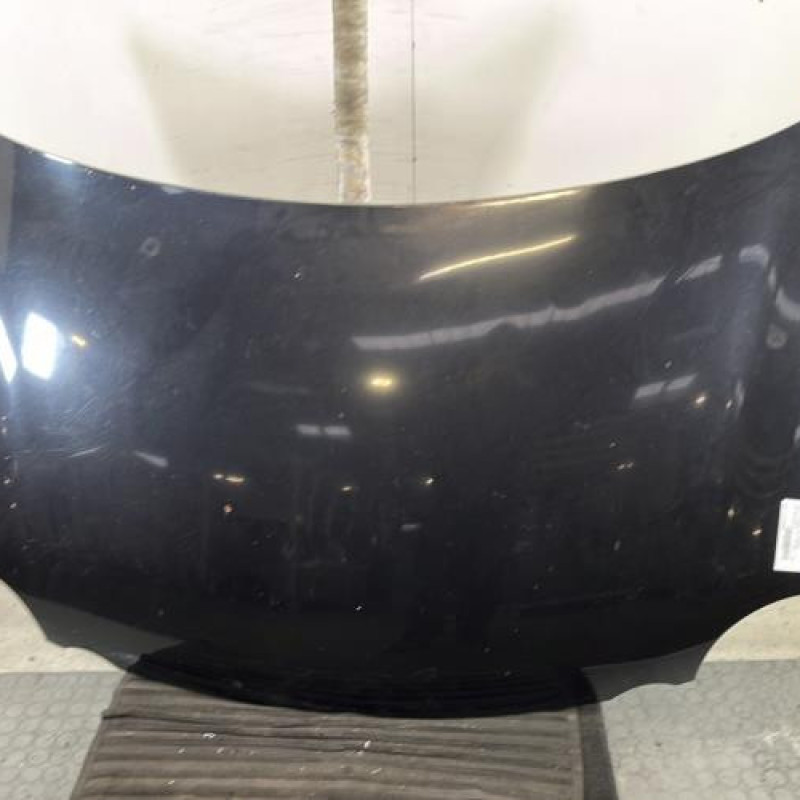 Capot VOLKSWAGEN POLO 4 Photo n°1