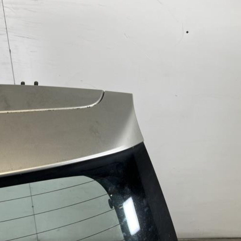 Malle/Hayon arriere TOYOTA AURIS 1 Photo n°3