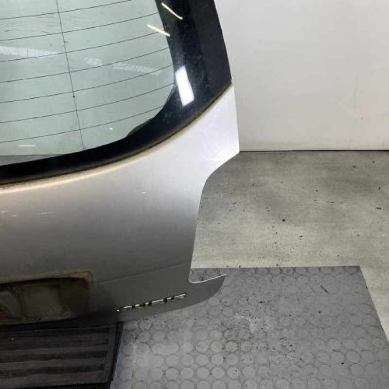 Malle/Hayon arriere TOYOTA AURIS 1 Photo n°4