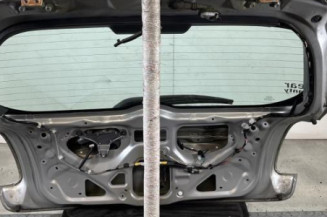 Malle/Hayon arriere TOYOTA AURIS 1