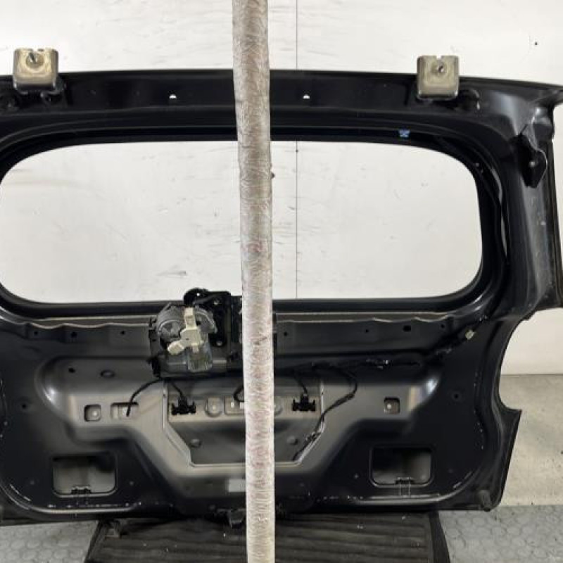 Malle/Hayon arriere PEUGEOT 207 Photo n°9