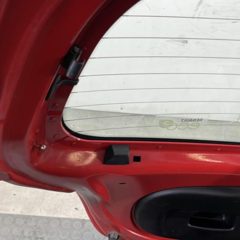 Malle/Hayon arriere RENAULT TWINGO 2 Photo n°11