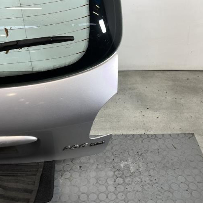 Malle/Hayon arriere PEUGEOT 206 Photo n°4