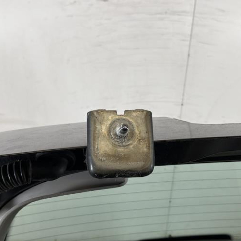 Malle/Hayon arriere PEUGEOT 207 Photo n°8