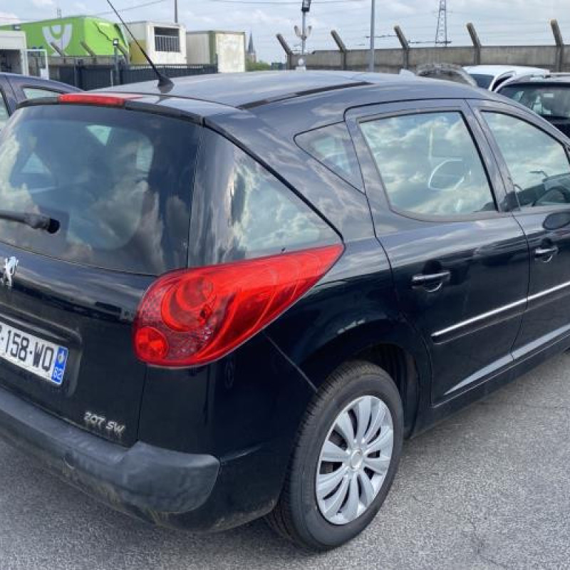 Malle/Hayon arriere PEUGEOT 207 Photo n°15