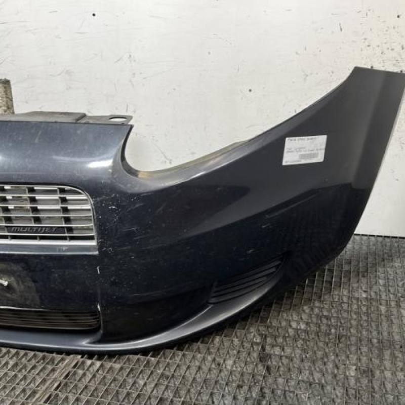 Pare choc avant FIAT GRANDE PUNTO Photo n°3